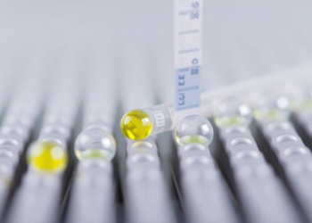 Oil-Filled Microcapsules Outperform PTFE in Week-Long Friction Tests of Conveyor Plastics