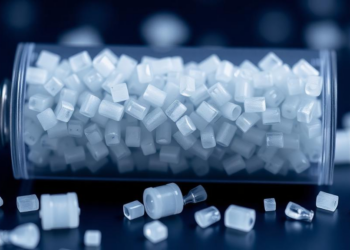Tiny Ceramic Fillers Could Finally Make Solid Polymer Batteries Safe and Powerful