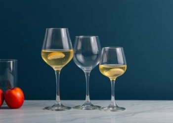 When Drinking and Eating Disorders Collide: Review Reveals Hidden Overlap in Alcohol Treatment