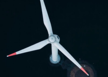 AI Network Spots Hidden Wind Turbine Blade Damage From Drone Photos