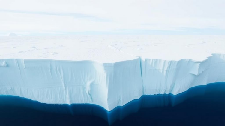 Antarctic Rivers of Melt: Satellite Record Reveals Hidden Plumbing of Nivlisen Ice Shelf