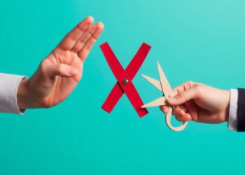 Winning at Rock-Paper-Scissors Reveals How Context Trumps Body Language