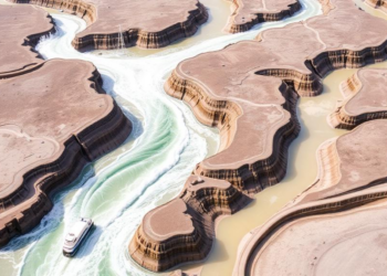 Coastal Brine Pumping Reshapes Seawater Intrusion in China’s Weibei Plain