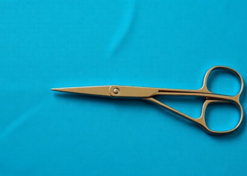 Who Chooses the Scalpel? Vietnamese Study Probes Why Medical Students Pick Surgery