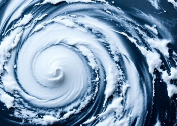 Hurricane Stress and Climate Anxiety: Social Ties Can Cut Both Ways, Study Finds