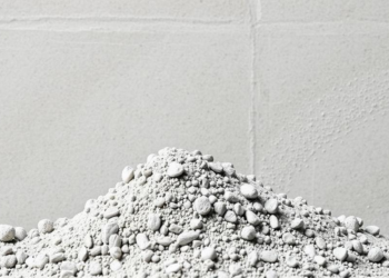 Baking and CO2-Curing Old Cement: Scientists Rank Two Ways to Recycle Concrete’s Hidden Glue