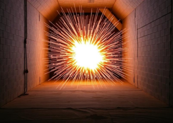 Engineered Obstacles Can Tame the Deadly Reflection of Blast Waves in Confined Spaces
