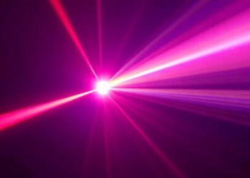 Laser Lensing Trick Boosts Sensitivity of Ultrafast Light-Scattering Experiments