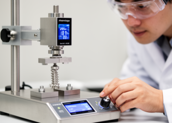 Benchtop Device Replicates the Impact Energy of Spinal Fusion Surgery