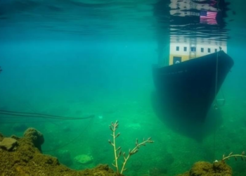 Sunken WWII Hospital Ship Po Becomes a Living Laboratory in Albania’s Vlora Bay