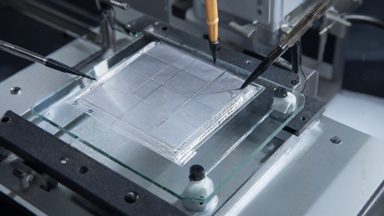 Researchers Evaluate Nanotube–Zinc Oxide Electrodes for Thin-Film Solar Cells