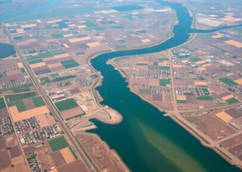 Satellites Reveal a Dying Delta River Being Swallowed by Farms and Cities