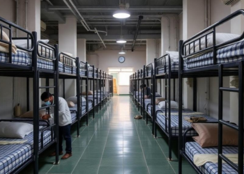 Five-Day Workweeks Linked to Higher Stress in Thai Factory Dormitory Workers