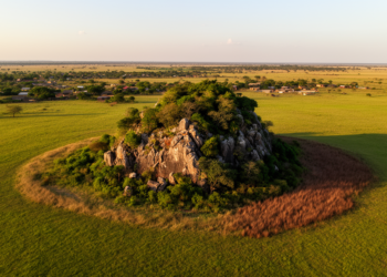 Satellite images reveal Benin’s granite islands of life are vanishing