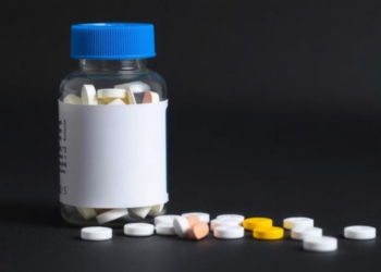 Diabetes Drugs Take On Antipsychotic Weight Gain: New Analysis Compares Metformin and GLP-1 Agonists