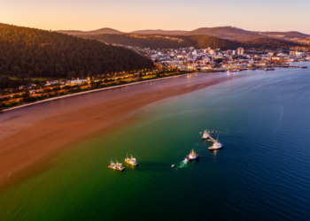Counting the Derwent: How a Tasmanian Estuary Became a Test Case for Ocean Accounting
