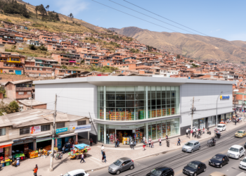 Supermarkets dominate Quito’s unevenly distributed food infrastructure