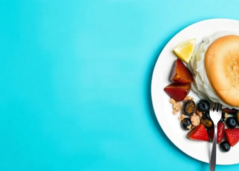 Do Migrants Eat Better Than Everyone Else? A sweeping review says the answer is complicated
