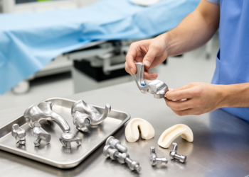Revision knee implant choices lack high-level evidence
