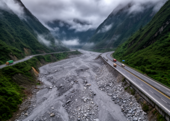 Machine Learning Maps Debris Flow Danger Along a Chinese Expressway