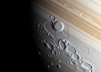 Saturn’s Moon Enceladus Sorts Its Ocean Into Ice Grains, Boosting the Hunt for Alien Life