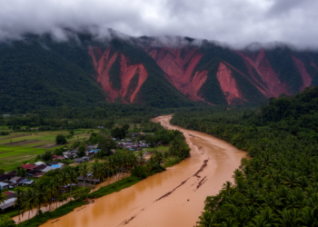 Floods and landslides mapped together in one Malaysian catchment risk picture