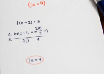 Textbook Design Flaws May Be Behind Students’ Struggles With Linear Inequalities, Study Finds