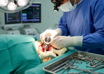 Bicolumnar Fixation With Primary Cup Shows Promise in Rare Hip Revision Challenge