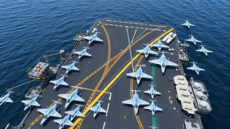 Hybrid Algorithm Charts Collision-Free Paths for Crowded Aircraft Carrier Decks