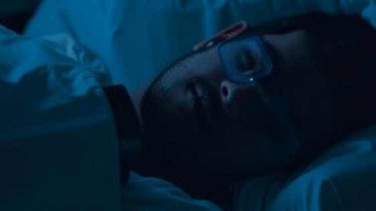Smartwatch Sleep Apnea Detection Shows Promise but Faces Clinical Hurdles