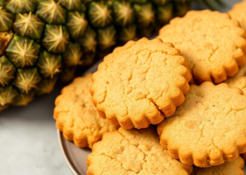 Pineapple Stem Waste Becomes the Secret Ingredient in Low-Sugar, Gluten-Free Biscuits