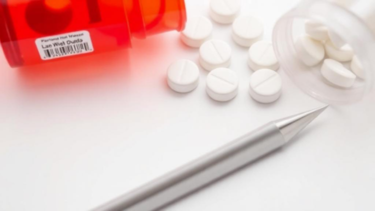 Do Weight-Loss Drugs Help or Harm Mental Health? A Major Analysis Finds the Evidence Strikingly Thin