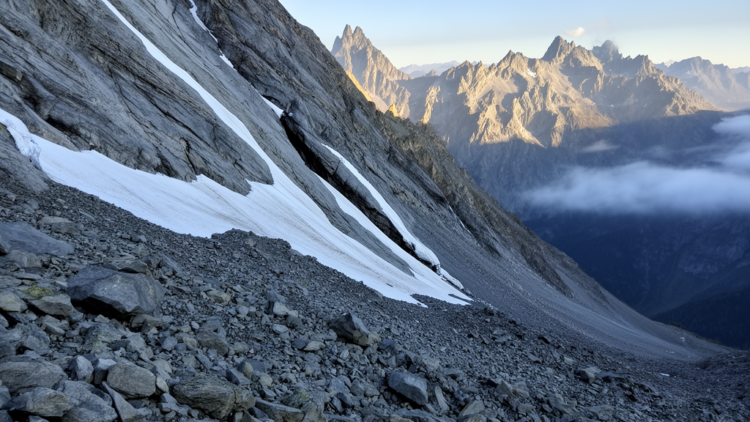 Vanishing Ice Aprons Pushed an Alpine Rock Slope to the Brink of Collapse