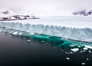 Hidden Warm Water Is Eating Away at East Antarctica’s Porpoise Bay Glaciers