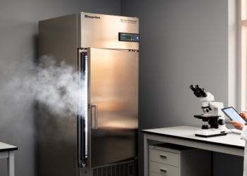 Lab Equipment’s Hidden Carbon Footprint: Freezers and Microscopes Under the Sustainability Spotlight