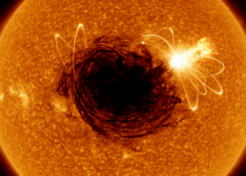 The Sun’s Superflare Potential: Giant 1947 Sunspot Reveals Our Star’s Hidden Power
