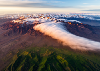 Tibetan Plateau’s Two-Week Weather Pulse Travels South, Not North